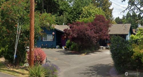 22407 87th Ave W, Edmonds, WA, 98026-8224 | Card Image