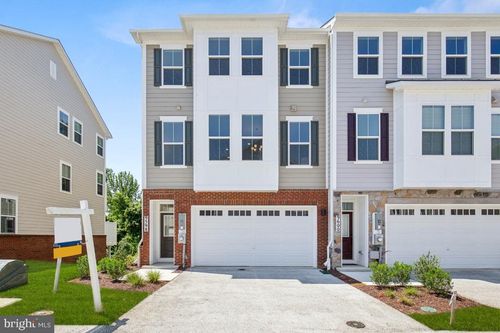 9749 Gaelic Pl, WALDORF, MD, 20601-3857 | Card Image