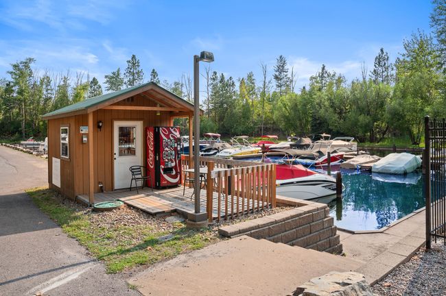 140 - 180 Vista Ln, Condo with 1 bedrooms, 1 bathrooms and null parking in Bigfork MT | Image 32
