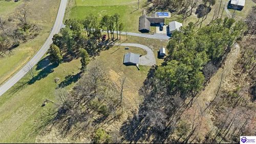 3535 Rabbit Run Rd, Vine Grove, KY, 40175-6488 | Card Image