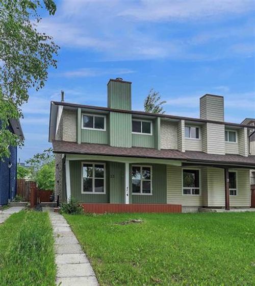 33 Butler Blvd, Winnipeg, MB, R2R0Y7 | Card Image