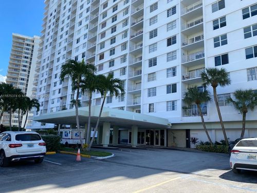 apt-230-500 Bayview Dr, Sunny Isles Beach, FL, 33160-4748 | Card Image