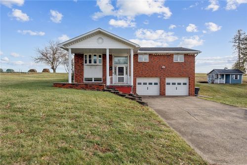 942 Vernon Dr, Rostraver Township, PA, 15012-3528 | Card Image