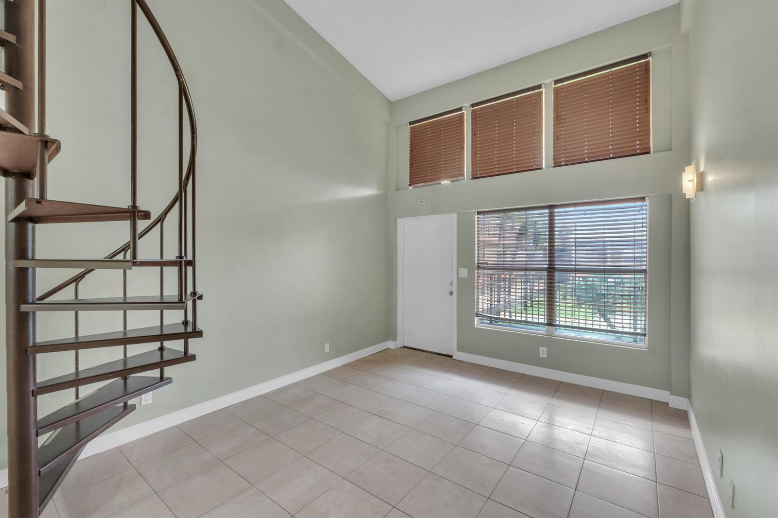 Residential in Lauderhill