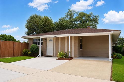 380 Buttercup Dr, Westwego, LA, 70094-2260 | Card Image