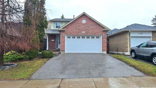 161 Spruce Street, Aurora, ON, L4G3R7 | Card Image