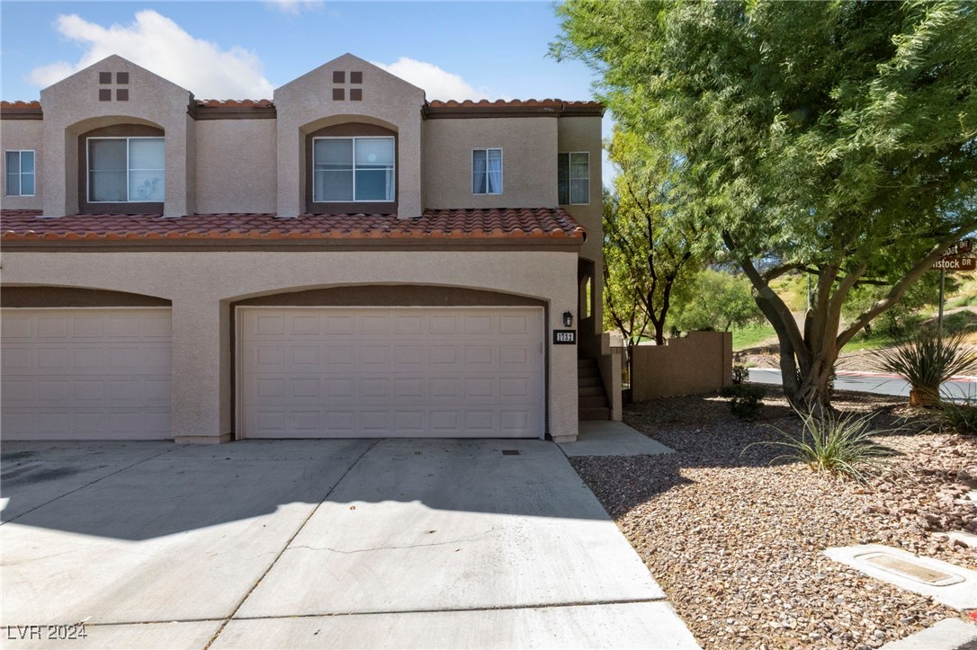 Comstock Dr, Henderson, NV 89014