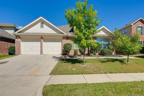 4925 Carrotwood Dr, Fort Worth, TX, 76244-7554 | Card Image