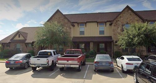 403 Momma Bear Dr, College Station, TX, 77845-2453 | Card Image