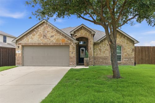 800 Silverthorne Dr, Burleson, TX, 76028-9413 | Card Image