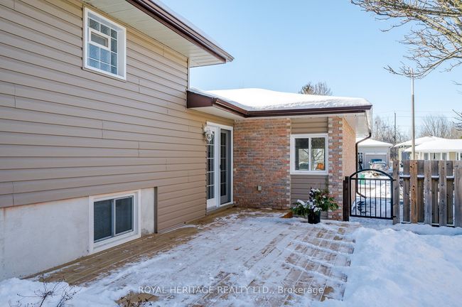 933 Ashdale Cres W, House other with 4 bedrooms, 2 bathrooms and 3 parking in Peterborough ON | Image 30