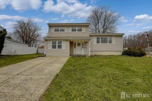 62 Stevens Ave, Old Bridge, NJ, 08857-2247 | Card Image