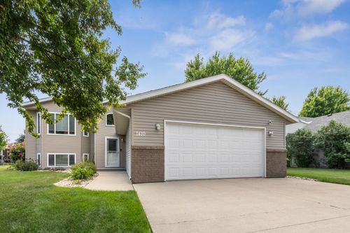 1410 17th Ave S, Brookings, SD, 57006-5447 | Card Image