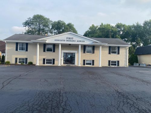 12465 W Burleigh Rd, Brookfield, WI, 53005 | Card Image