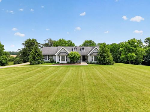 16880 Pinkley Rd., Fredericktown, OH, 43019 | Card Image