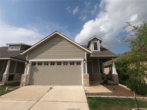 835 Mineral Wells Ln, College Station, TX, 77845-2167 | Card Image