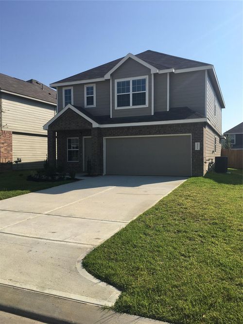 2111 Ethan Dr, Conroe, TX, 77301-1770 | Card Image