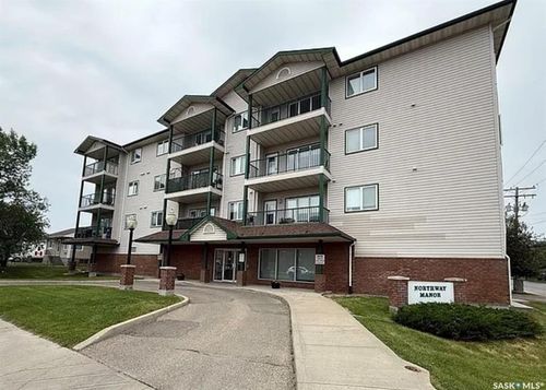 302-205 Mcintyre St N, Regina, SK, S4R3B7 | Card Image