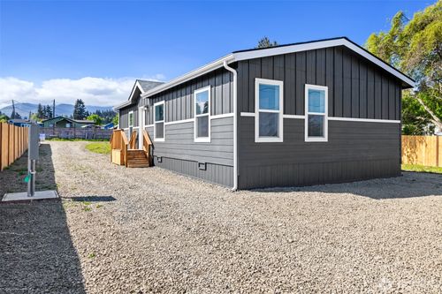2362 E 5th Ave, Port Angeles, WA, 98362-9014 | Card Image