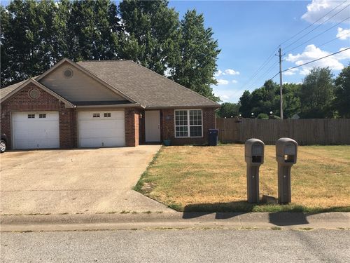 2720 Meridian Pl, Siloam Springs, AR, 72761-5538 | Card Image