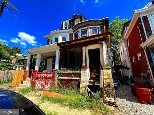 12 Lasalle Ave, Trenton, NJ, 08618-5106 | Card Image