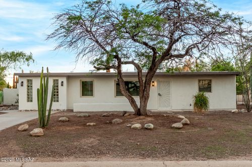 6112 E 25th Street, Tucson, AZ, 85711 | Card Image