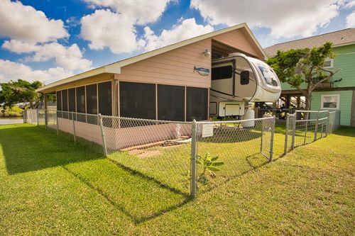 867 County Road 299, Sargent, TX, 77414-2395 | Card Image
