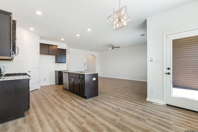 744 Lakeshore Village Dr, House other with 3 bedrooms, 2 bathrooms and null parking in Slidell LA | Image 5
