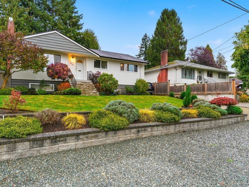 9434 113b St, Delta, BC, V4C5G5 | Card Image