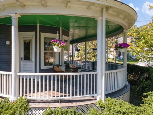 135 Elm St, Cobleskill, NY, 12043-4698 | Card Image