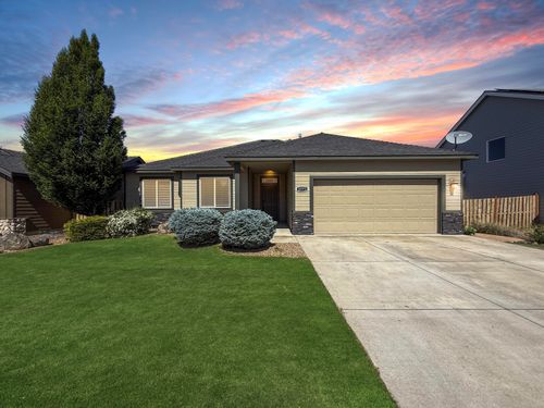 2773 Sw 50th St, Redmond, OR, 97756-1770 | Card Image