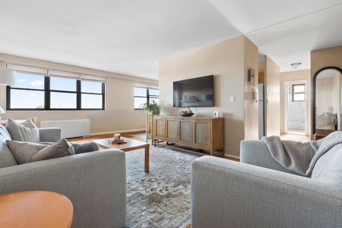 apt-8k-1225 Kennedy Blvd, Bayonne, NJ, 07002-2254 | Card Image