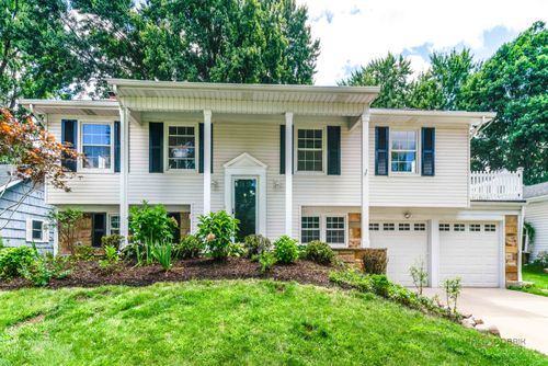 408 Indian Hill Dr, Buffalo Grove, IL, 60089-3208 | Card Image