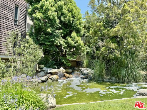 205-950 N Kings Rd, West Hollywood, CA, 90048 | Card Image