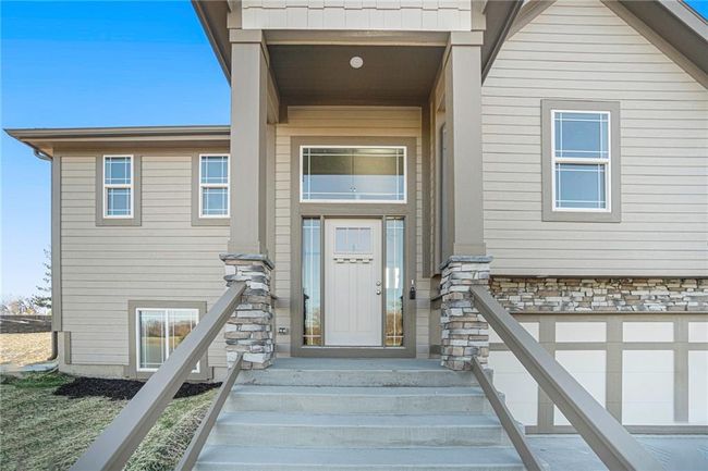 ***SIMULATED PHOTOS*** | Image 6