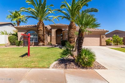 948 W Redwood Drive, House other with 3 bedrooms, 2 bathrooms and null parking in Chandler AZ | Image 1