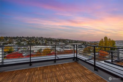 C - 3406 15th Avenue W, Townhouse with 2 bedrooms, 1 bathrooms and null parking in Seattle WA | Image 1