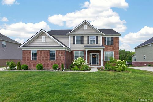 4160 Walcott Dr, Lake Orion, MI, 48359-1380 | Card Image
