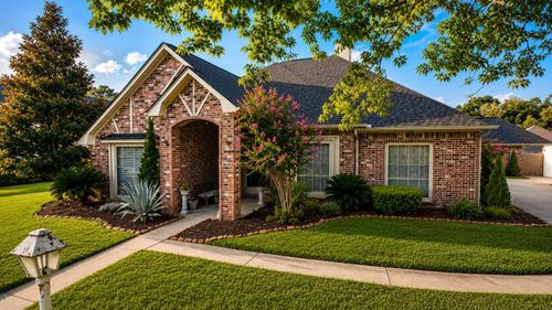 8010 Doral Drive, Beaumont, TX, 77707-5467 | Card Image