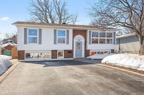 150 Sarah St, Carleton Place, ON, K7C2Y7 | Card Image