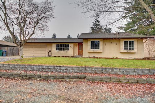 12912 47th Drive Ne, Marysville, WA, 98271 | Card Image