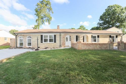 3816 Old Forge Rd, Virginia Beach, VA, 23452-3225 | Card Image