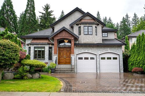 836 Sprice Ave, House with 7 bedrooms, 8 bathrooms and 6 parking in Coquitlam BC | Card Image