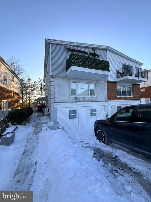 426 Parlin St, Philadelphia, PA, 19116-3520 | Card Image