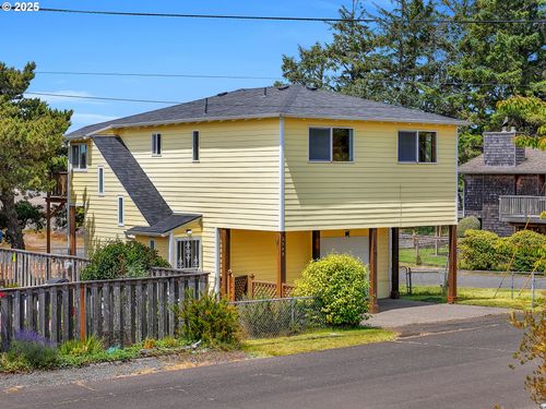 2549 Neawanna St, Seaside, OR, 97138-7338 | Card Image
