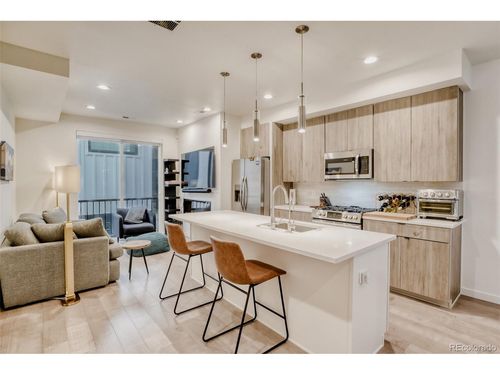 3-1930 Hooker St, Denver, CO, 80204-2780 | Card Image