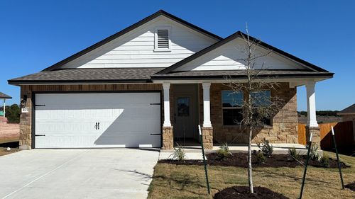 401 Creekfall Rd, Burnet, TX, 78611-3910 | Card Image