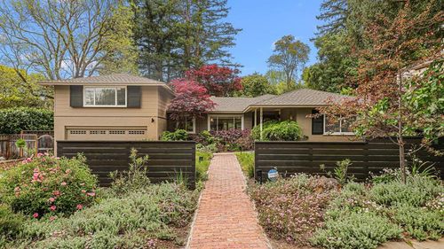 161 E Floresta Way, Portola Valley, CA, 94028-7530 | Card Image