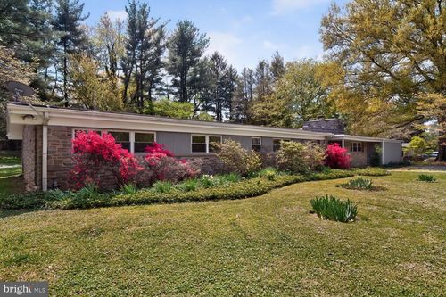 3603 Philips Dr, BALTIMORE, MD, 21208-1720 | Card Image