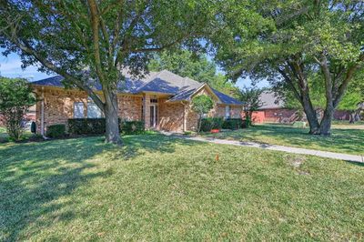 3917 Grant Parkway, House other with 3 bedrooms, 2 bathrooms and null parking in Denton TX | Image 3